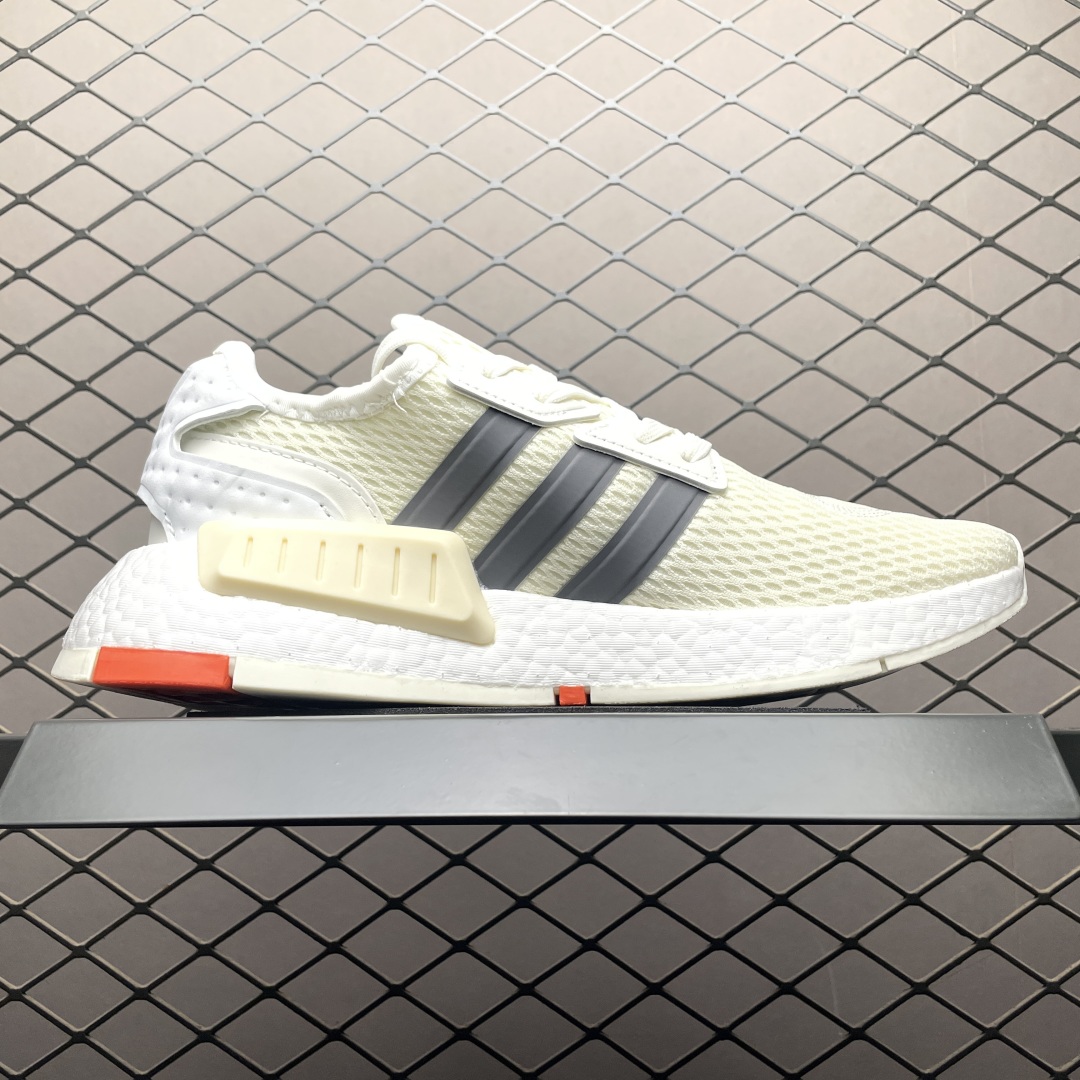  AD 阿迪 NMD_G1 Boost 爆米花中底休闲跑步鞋 IG8584 尺码：39 40 40.5 