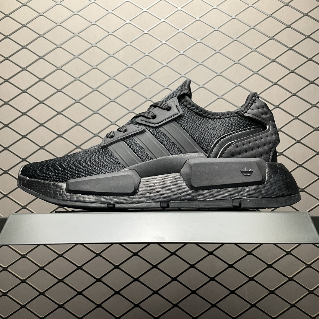  AD 阿迪 NMD_G1 Boost 爆米花中底休闲跑步鞋 IE4556 尺码：39 40 40.5 