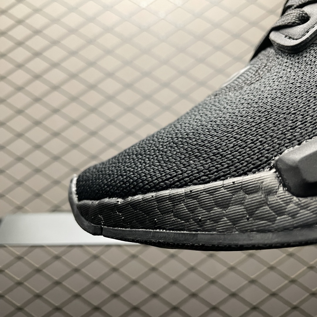  AD 阿迪 NMD_G1 Boost 爆米花中底休闲跑步鞋 IE4556 尺码：39 40 40.5 