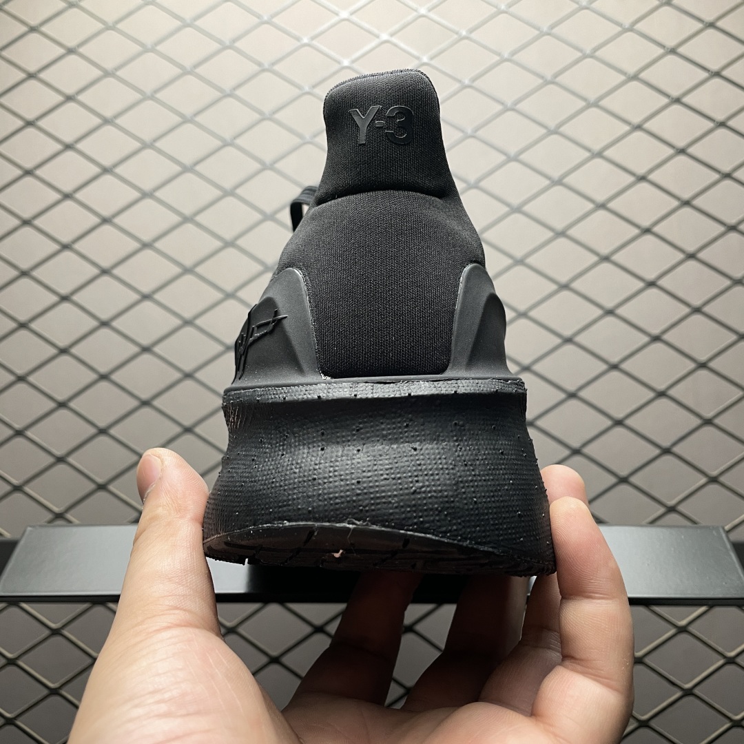   Y-3 x AD 阿迪 Ultra Boost 5 山本耀司联名款超弹力爆米花中底休闲跑步鞋 J 尺