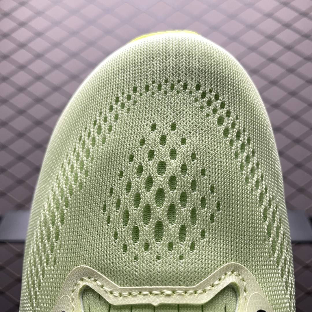   Asics 亚瑟士 GEL-Kayano 31 低帮运动休闲跑步鞋 1011B867-300 平台专