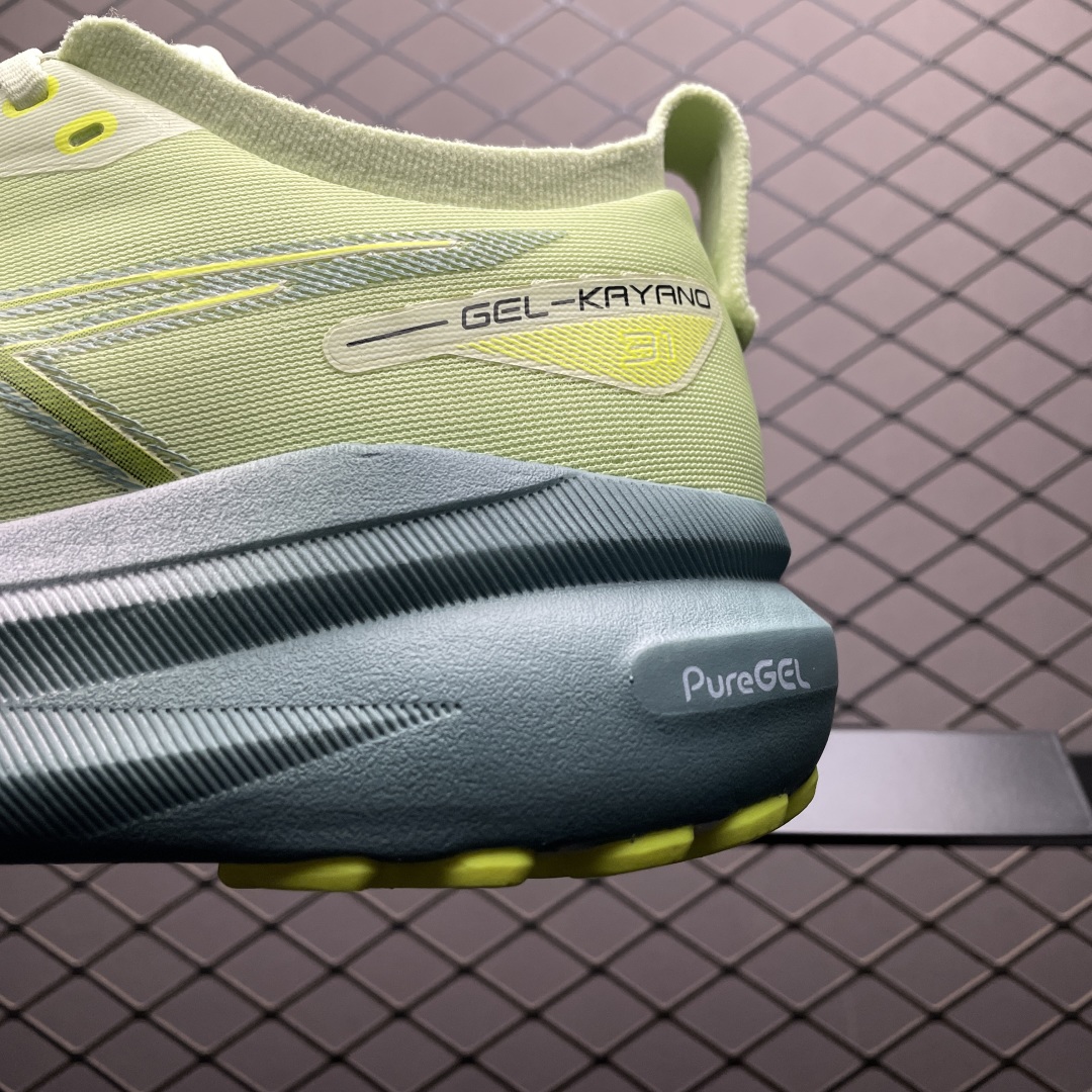   Asics 亚瑟士 GEL-Kayano 31 低帮运动休闲跑步鞋 1011B867-300 平台专