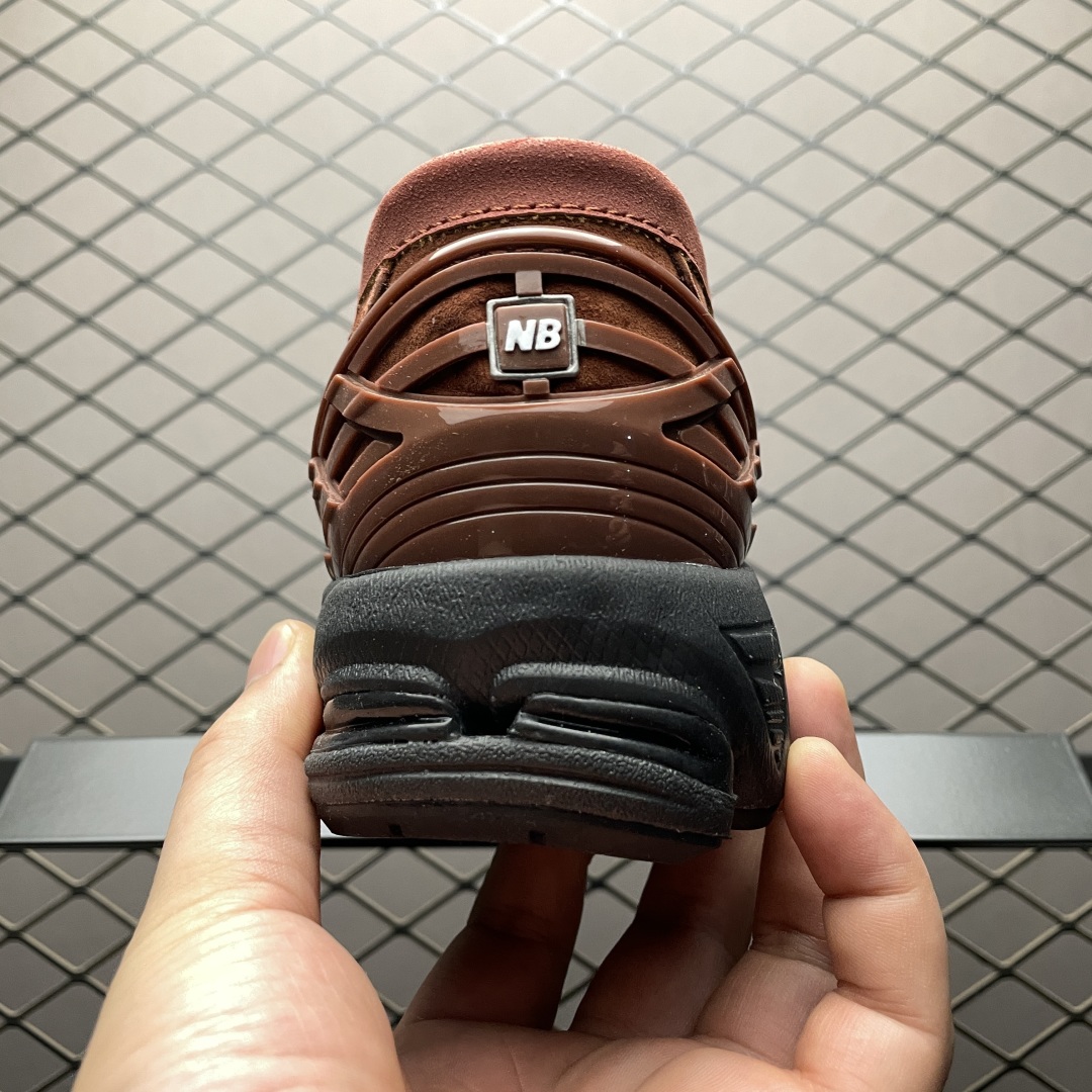  New Balance 新百伦 复古休闲跑步鞋 U1906LNS 尺码：36 37 37.5 38 3