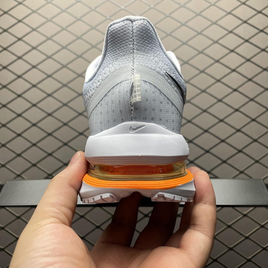 NK Pegasus Premium 全掌纤维气垫网面跑步鞋 HQ2592-002 尺码：35.5 36
