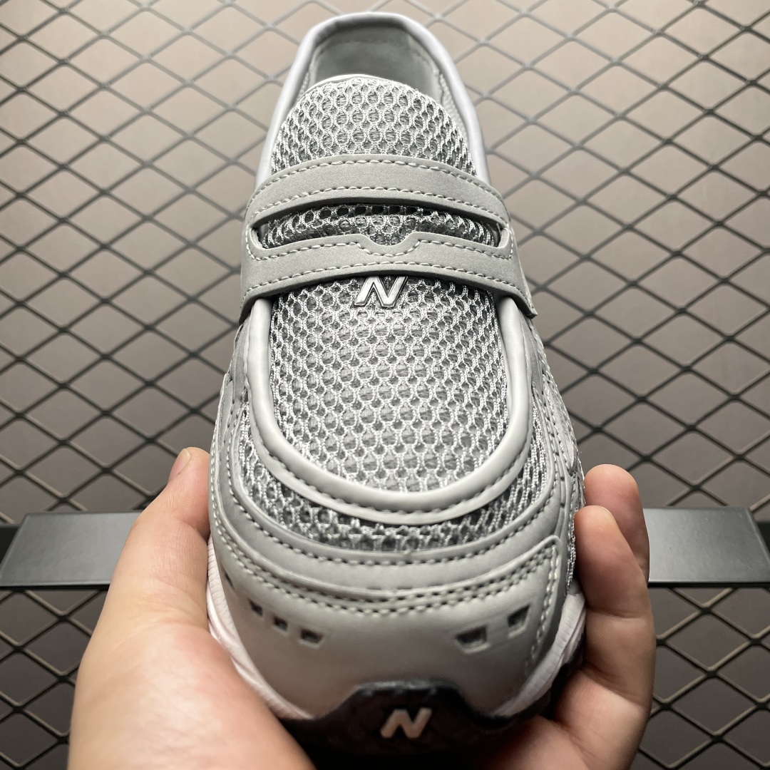  New Balance 新百伦 复古休闲跑步鞋 U1906LGR 尺码：36 37 37.5 38 3