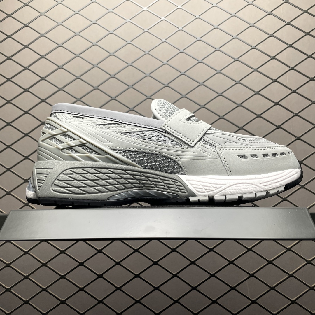  New Balance 新百伦 复古休闲跑步鞋 U1906LGR 尺码：36 37 37.5 38 3
