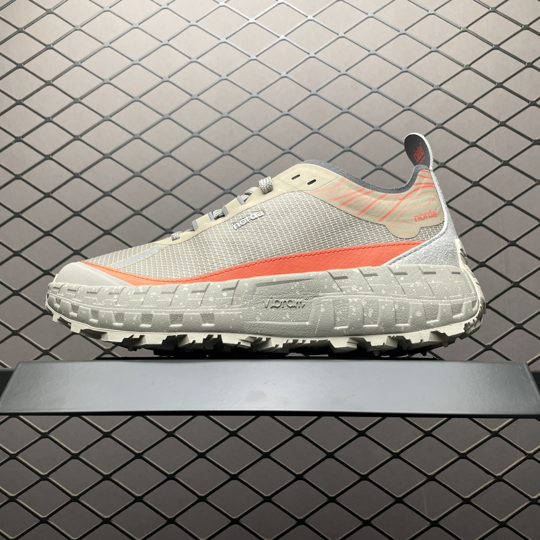 💰569 外貿熱款專供 Norda 諾達 001 Sneaker 網面越野跑步鞋 加拿大高階品牌 官方售價271K+ 運動通勤皆宜 非常時尚小眾且具有功能性的一款跑鞋 尺碼：36-39 編號：27TDEF78