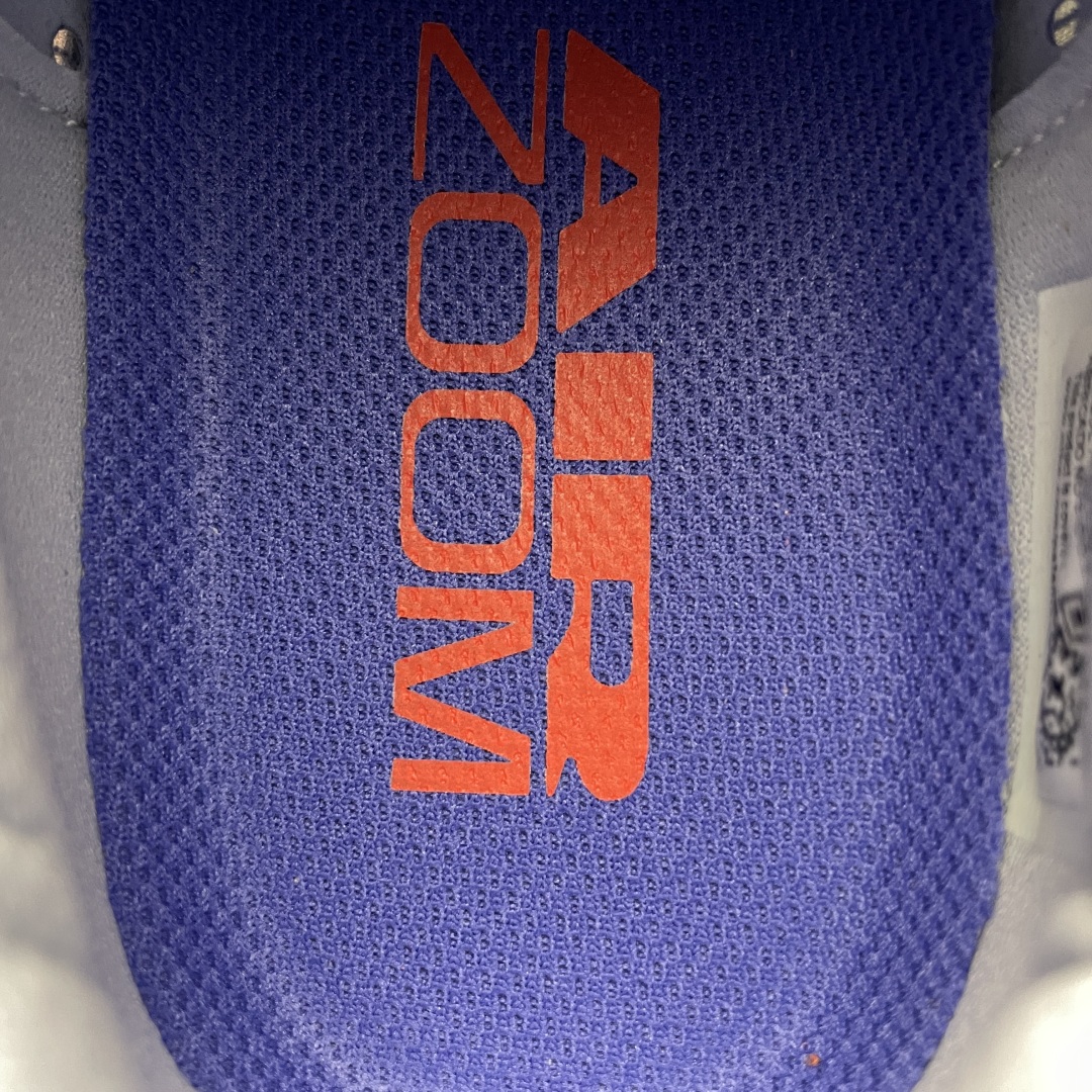 NK Pegasus Premium 全掌纤维气垫网面跑步鞋 HQ2592-004 尺码：35.5 36