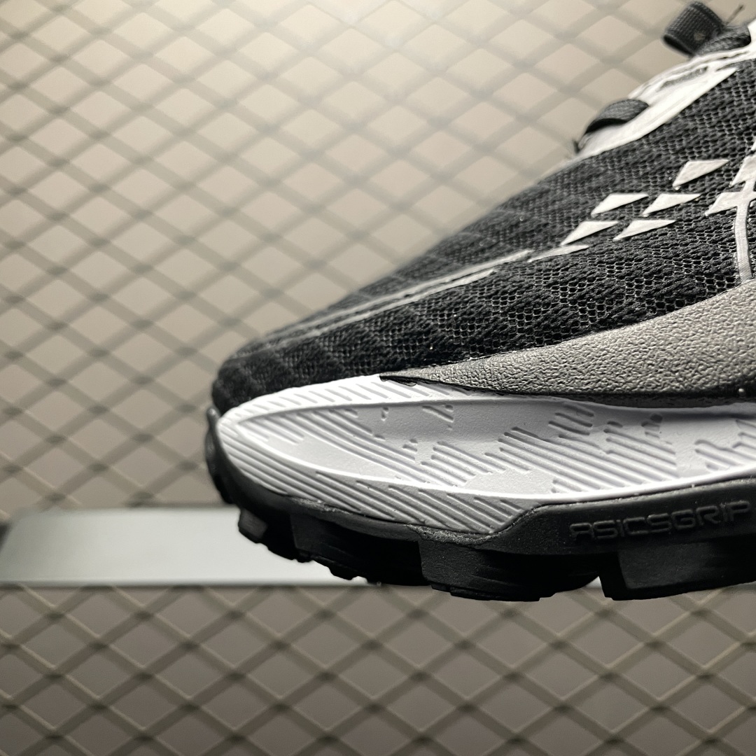  Asics 亚瑟士 Gle-Trabuco 13 低帮运动休闲跑步鞋 1011B973-004 尺码：