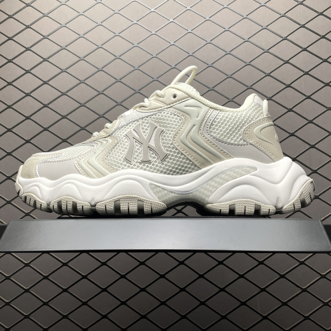 💰550 網紅爆款 純原MLB Cargo Chunky 低幫休閒老爹鞋  原廠防偽吊牌 尺碼：35 36 36.5 37.5 38 38.5 39 40 41 42 43 44 編號：25TDEF511