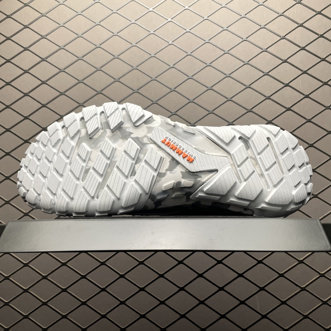  MAMMUT 猛犸象 Hueco Knit II 户外功能鞋登山鞋 41538 鞋面采用弹力透气网眼布