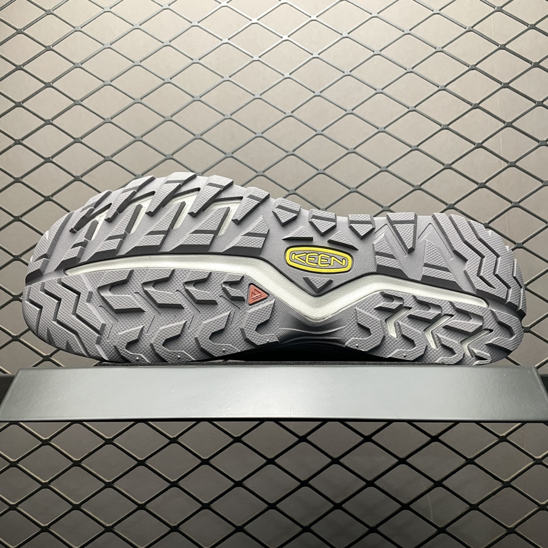   KEEN 科恩 Versacore Speed 低帮运动鞋  简洁易搭配 上脚效果不错 原单代加工渠