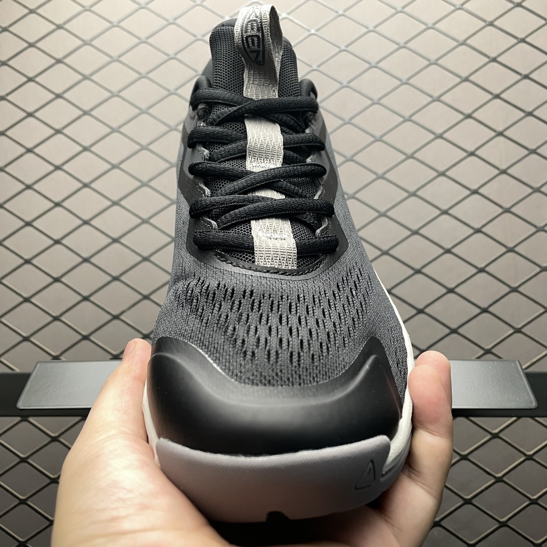   KEEN 科恩 Versacore Speed 低帮运动鞋  简洁易搭配 上脚效果不错 原单代加工渠