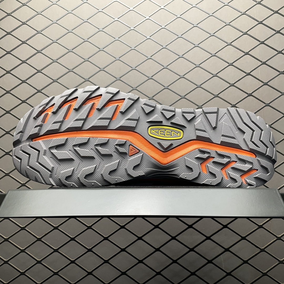   KEEN 科恩 Versacore Speed 低帮运动鞋  简洁易搭配 上脚效果不错 原单代加工渠