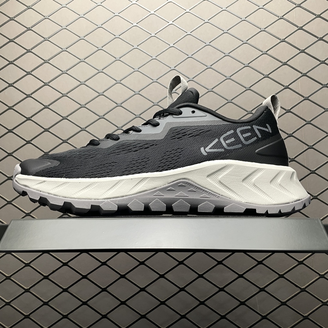   KEEN 科恩 Versacore Speed 低帮运动鞋  简洁易搭配 上脚效果不错 原单代加工渠
