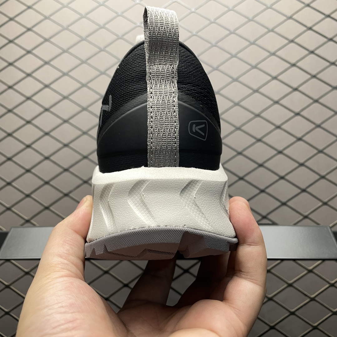   KEEN 科恩 Versacore Speed 低帮运动鞋  简洁易搭配 上脚效果不错 原单代加工渠