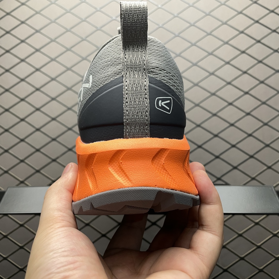   KEEN 科恩 Versacore Speed 低帮运动鞋  简洁易搭配 上脚效果不错 原单代加工渠