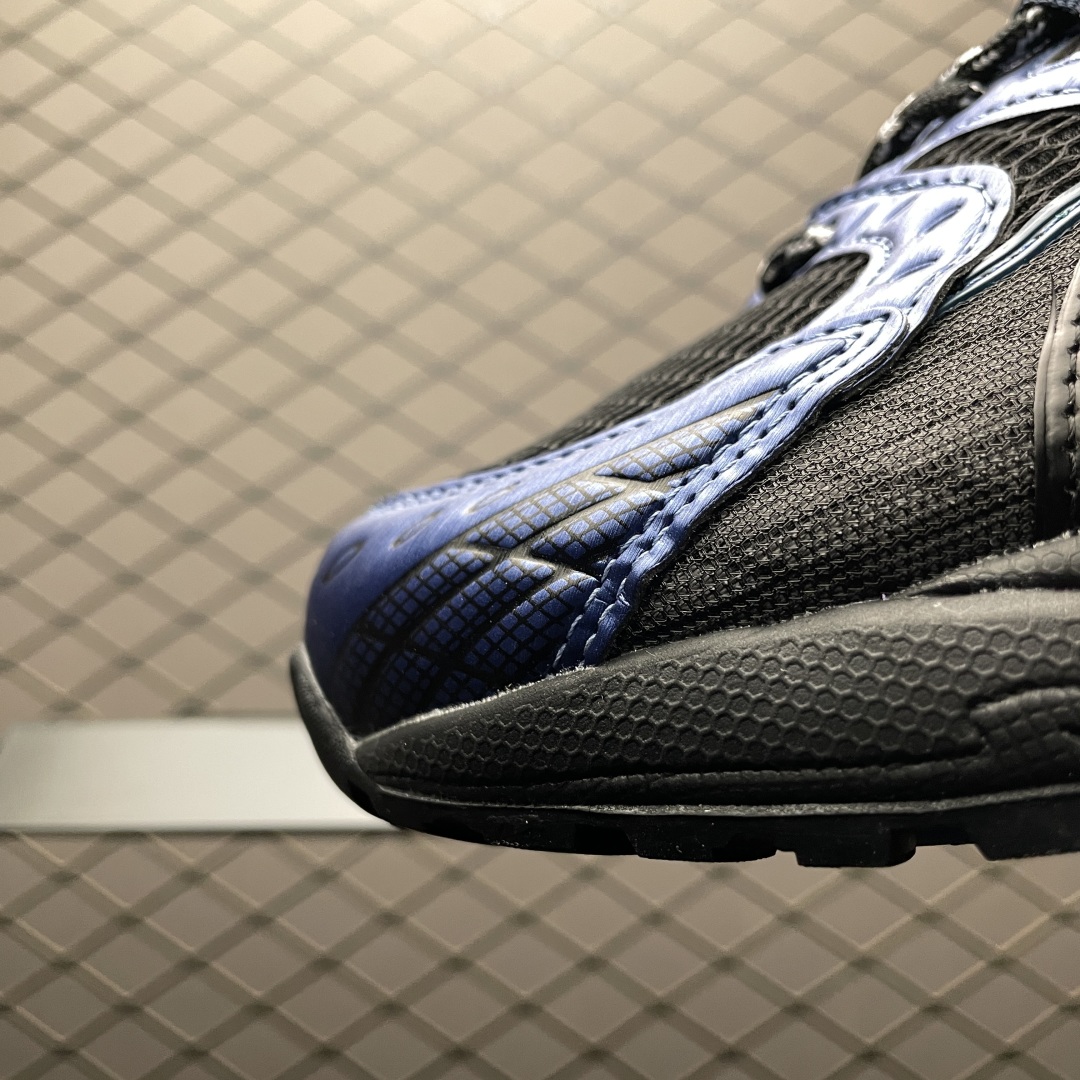   Asics 亚瑟士 GEL-Nimbus 10.1 低帮运动休闲跑步鞋 1203A543-002 高