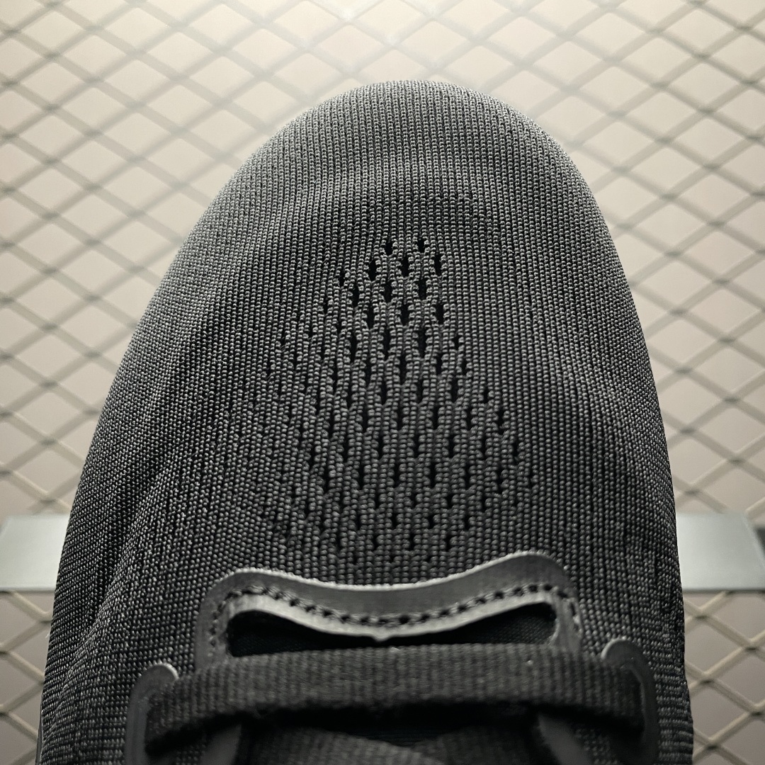  Asics 亚瑟士 GEL-Kayano 32 低帮运动休闲跑步鞋 1012B893-001 平台专