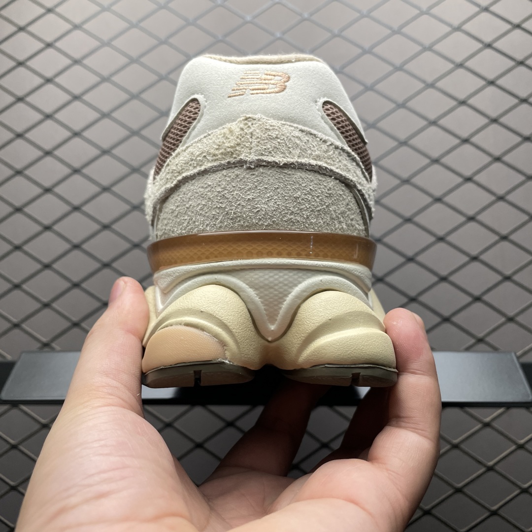 调价💰220 纯原 New Balance 新百伦 U9060CWF 复古休闲慢跑鞋 尺码：36 37 37.5 38 38.5 39.5 40 40.5 41.5 42 42.5 43 44 44.5 45 编号：27YEFF131