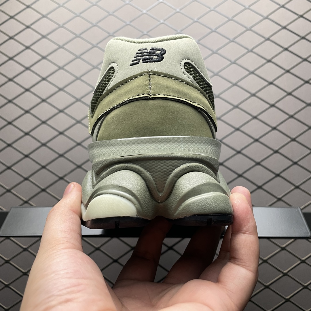 调价💰220 纯原 New Balance 新百伦 U9060ZGD 复古休闲慢跑鞋 尺码：36 37 37.5 38 38.5 39.5 40 40.5 41.5 42 42.5 43 44 44.5 45 编号：27YEFF131