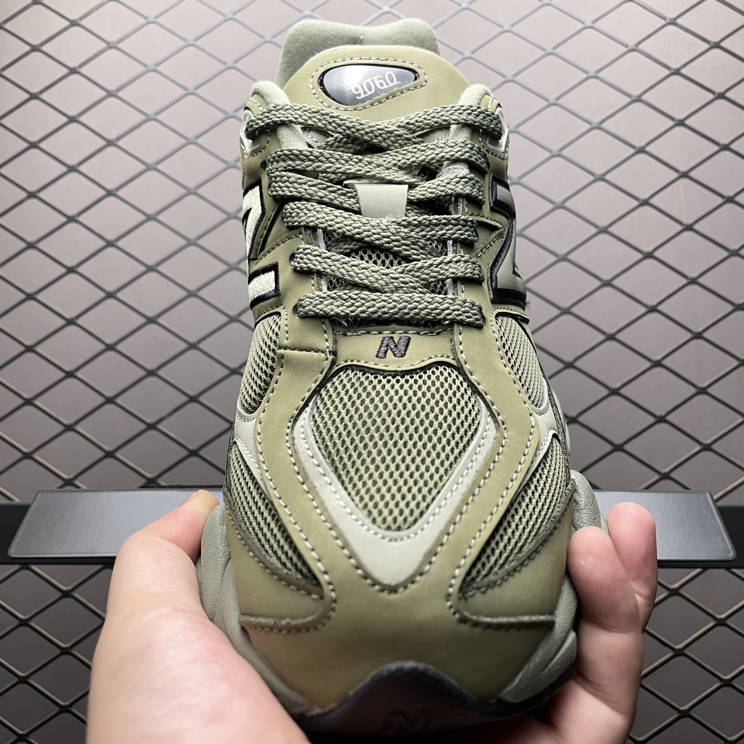 调价💰220 纯原 New Balance 新百伦 U9060ZGD 复古休闲慢跑鞋 尺码：36 37 37.5 38 38.5 39.5 40 40.5 41.5 42 42.5 43 44 44.5 45 编号：27YEFF131