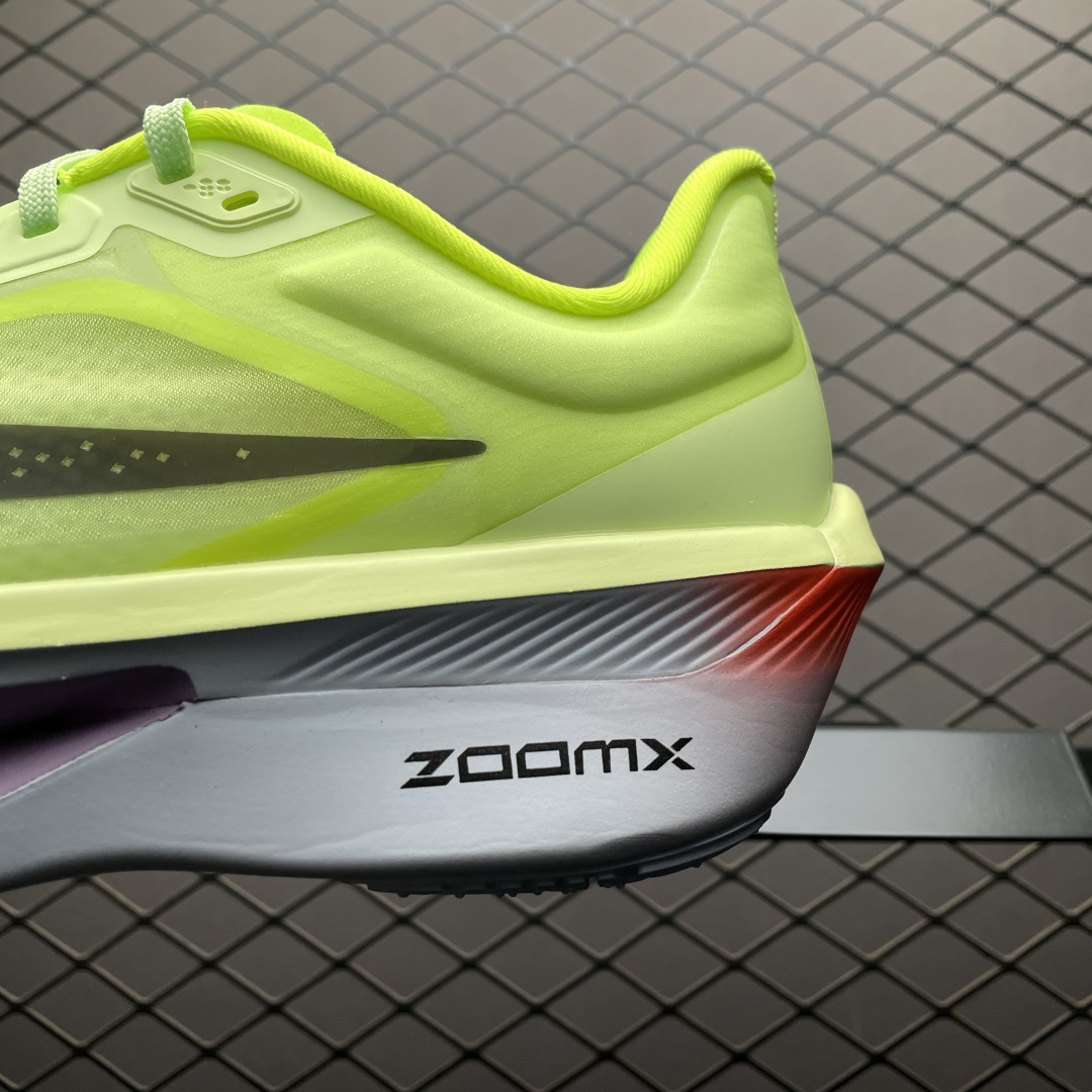  NK Zoom Fly 6 EK 马拉松超轻跑鞋 FN8454-701 尺码：36 36.5 37.5