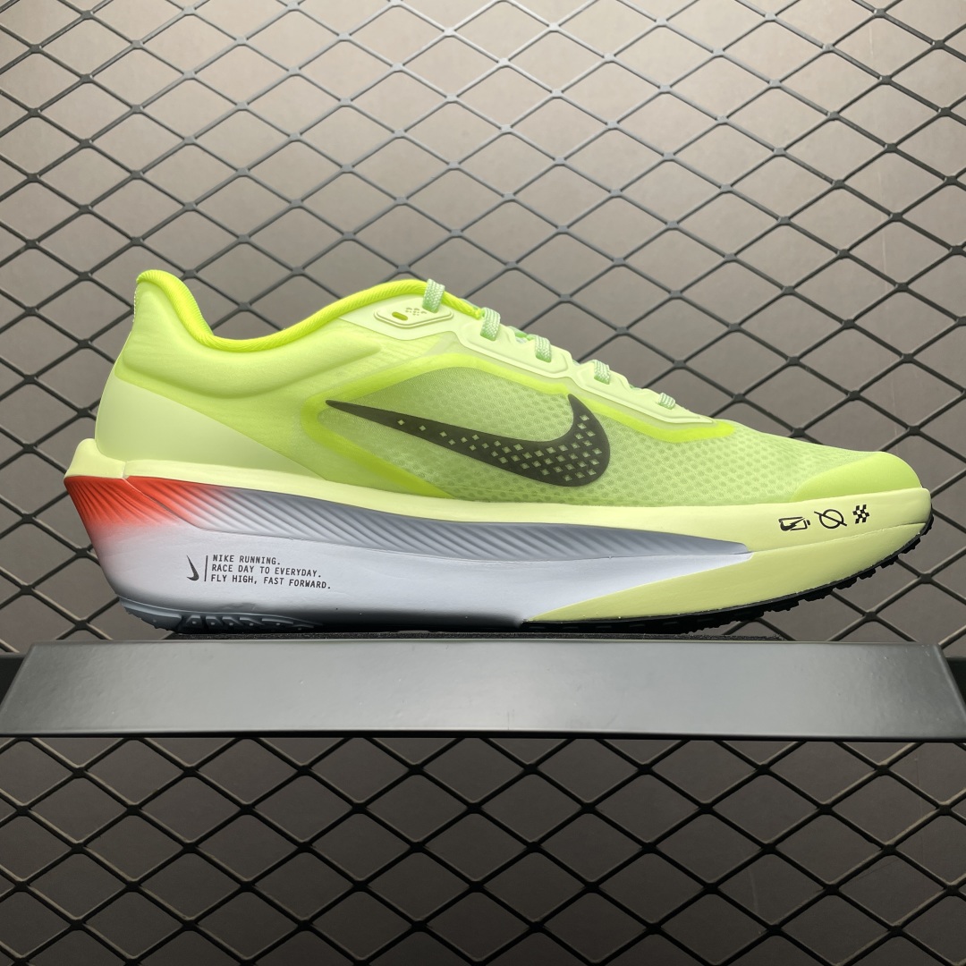  NK Zoom Fly 6 EK 马拉松超轻跑鞋 FN8454-701 尺码：36 36.5 37.5