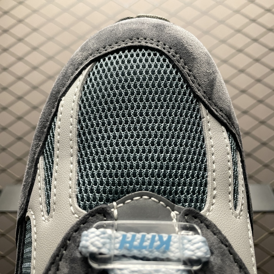 调价💰320 纯原 纯原版本 KITH x New Balance 新百伦 U991KH2 联名复古休闲鞋 原鞋开发 新开独立私模大底 全网唯一正确组合大底 高端零售专供产物 尺码：36 37 37.5 38 38.5 39.5 40 40.5 41.5 42 42.5 43 44 44.5 45 46.5 编号：37IGTT12