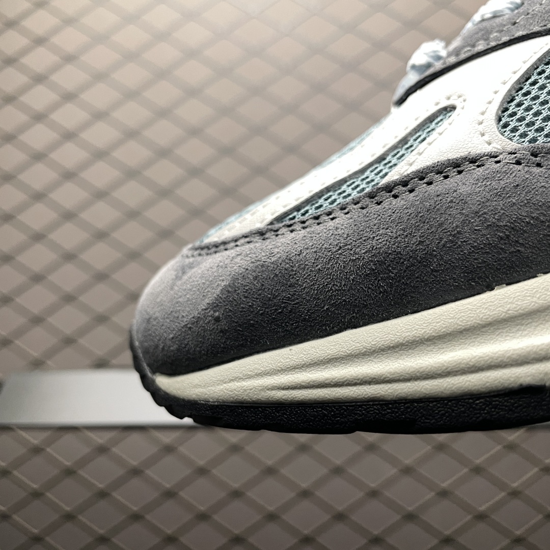 调价💰320 纯原 纯原版本 KITH x New Balance 新百伦 U991KH2 联名复古休闲鞋 原鞋开发 新开独立私模大底 全网唯一正确组合大底 高端零售专供产物 尺码：36 37 37.5 38 38.5 39.5 40 40.5 41.5 42 42.5 43 44 44.5 45 46.5 编号：37IGTT12