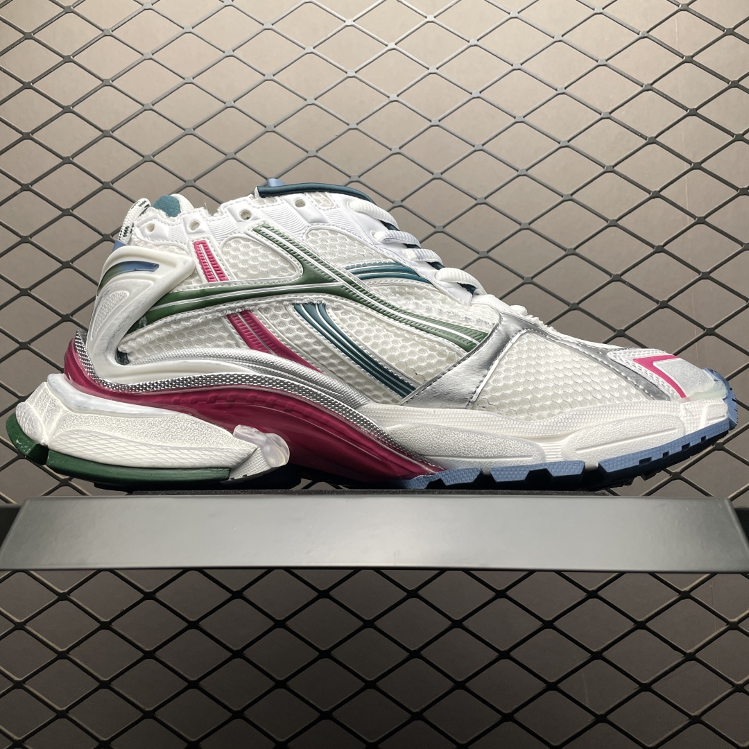 调价💰450 纯原 Balenciaga 巴黎世家 Runner 巴黎手工做旧款复古老爹鞋 官方原配套鞋盒 防尘纸配套齐全 尺码：35 36 37 38 39 40 41 42 43 44 45 46 编号：50IFTU6