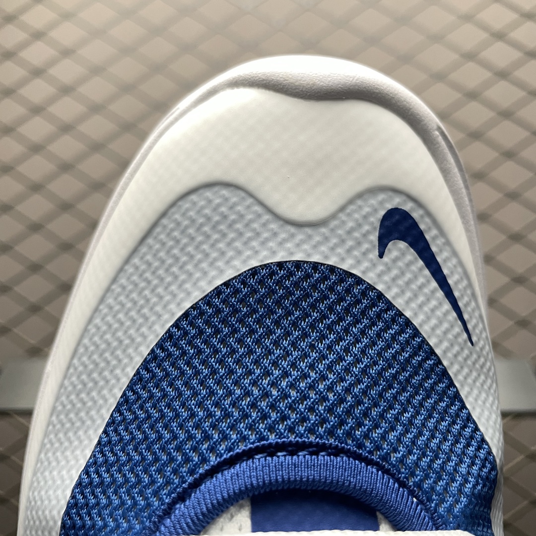 调价💰180 纯原 NK Air Max Axis 半掌气垫 简约百搭休闲运动鞋 AA2146-101 采用耐用的免缝合鞋面 能清晰的看出Air Max 98 的线条视觉元素 外观非常时尚 尺码:36 36.5 37.5 38 38.5 39 40 40.5 41 42 42.5 43 44 编号:23YEFF23