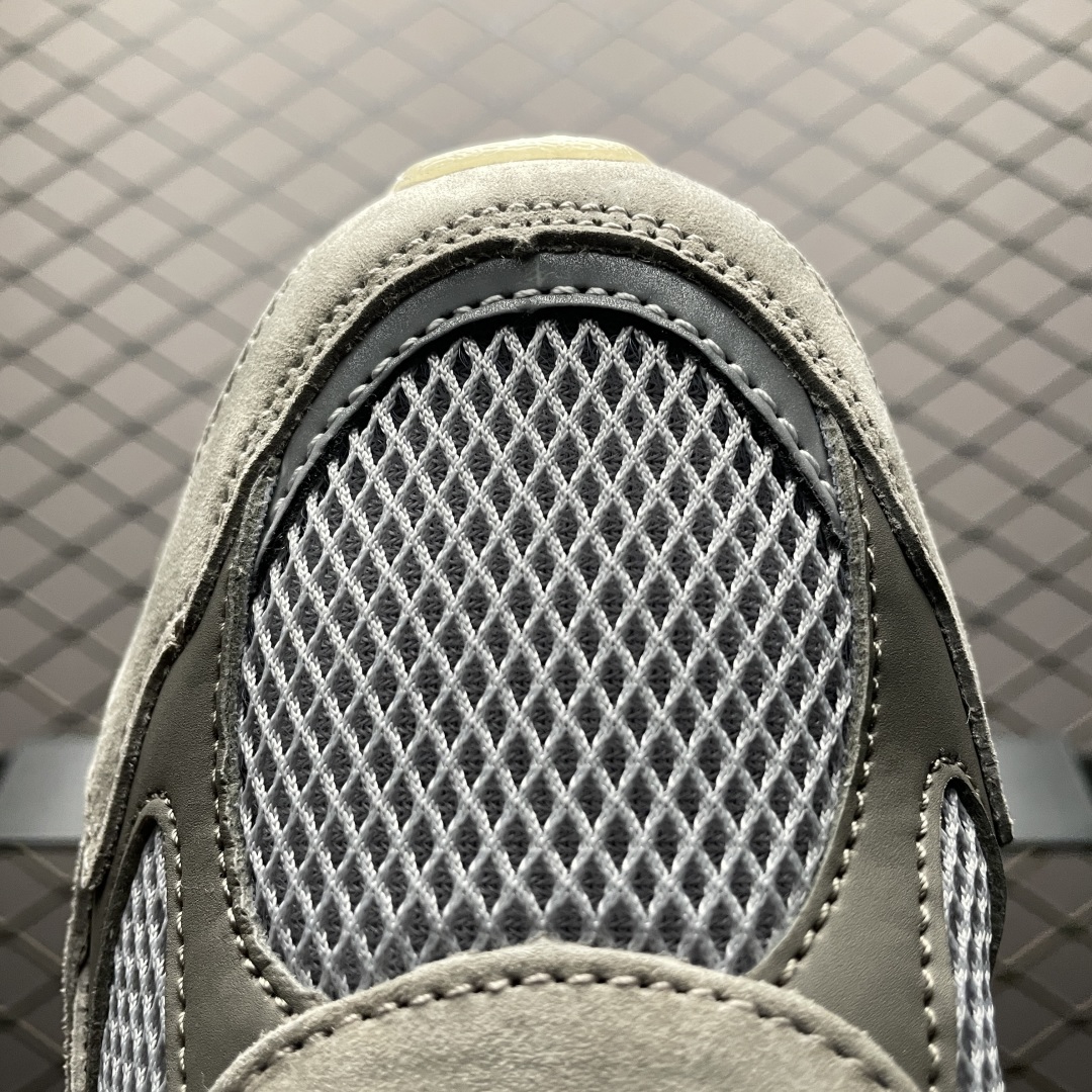  New Balance 新百伦 U2010GD 复古休闲慢跑鞋 尺码：36 37 37.5 38 38