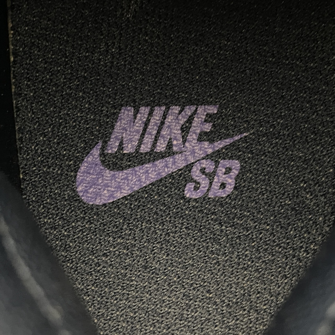 NK SB Force 58 低帮休闲板鞋 DV5477-800 尺码：36 36.5 37.5 38