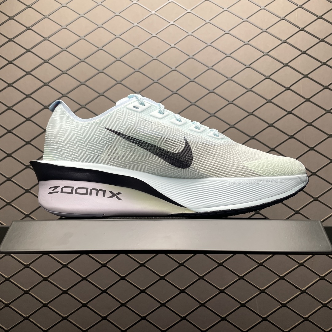  NK Vaporfly Next %4 超轻网面跑步鞋 HF6412-400 尺码：36 36.5 3