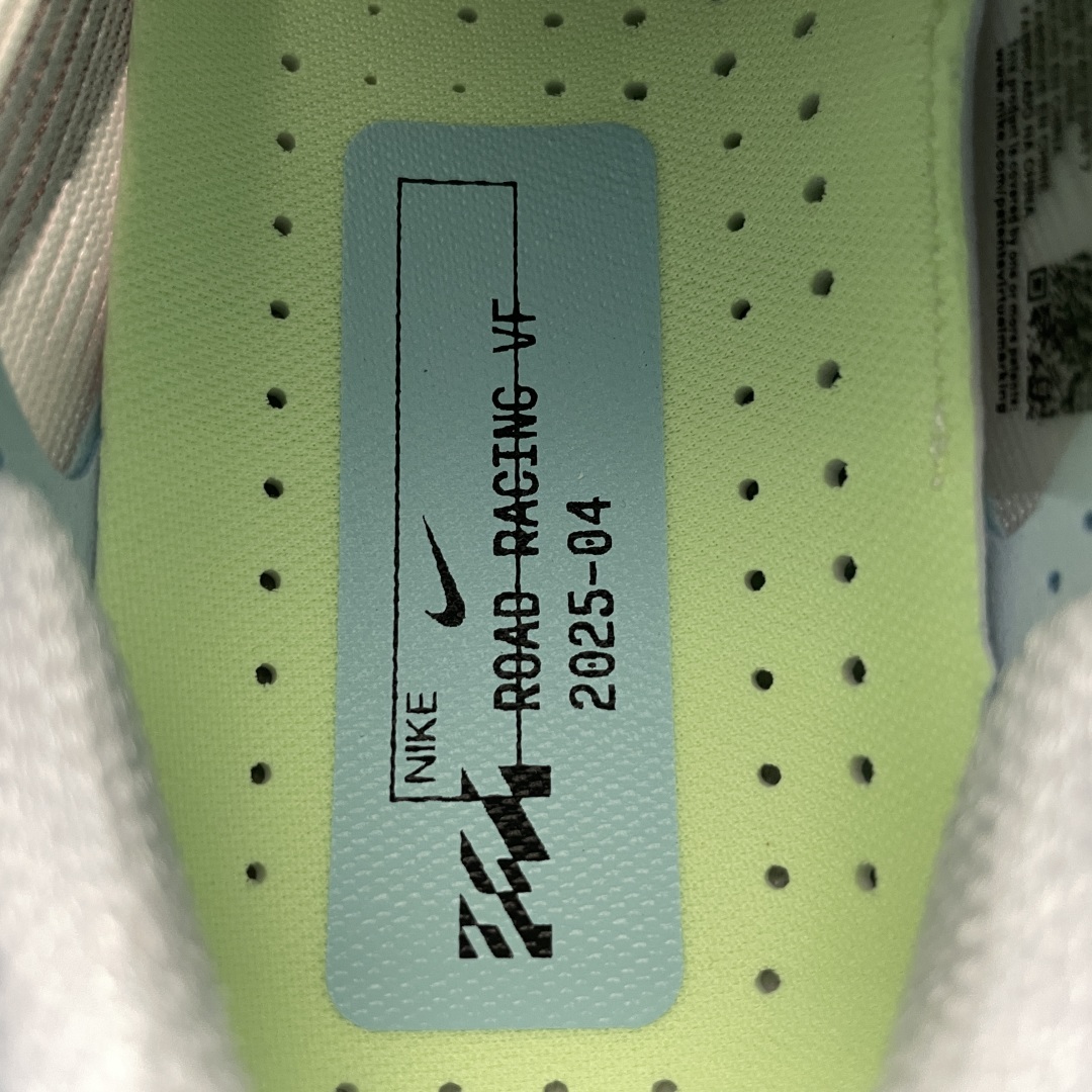  NK Vaporfly Next %4 超轻网面跑步鞋 HF6412-400 尺码：36 36.5 3