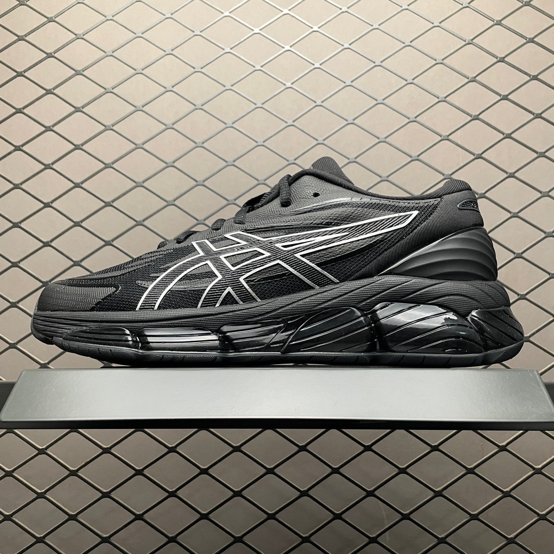   Asics 亚瑟士 GEL-Quantum 360 VIII 低帮运动休闲跑步鞋 平台专供品质 区别