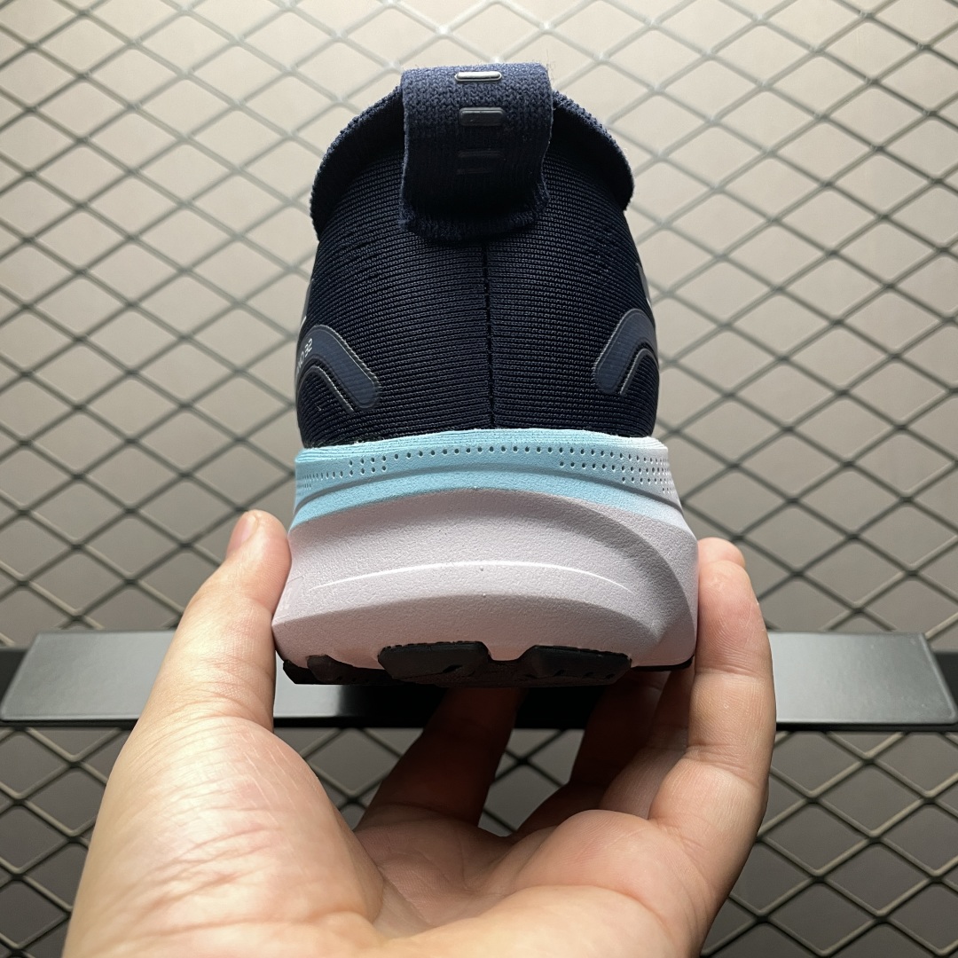  Asics 亚瑟士 GEL-Kayano 32 低帮运动休闲跑步鞋 1012B838-400 平台专