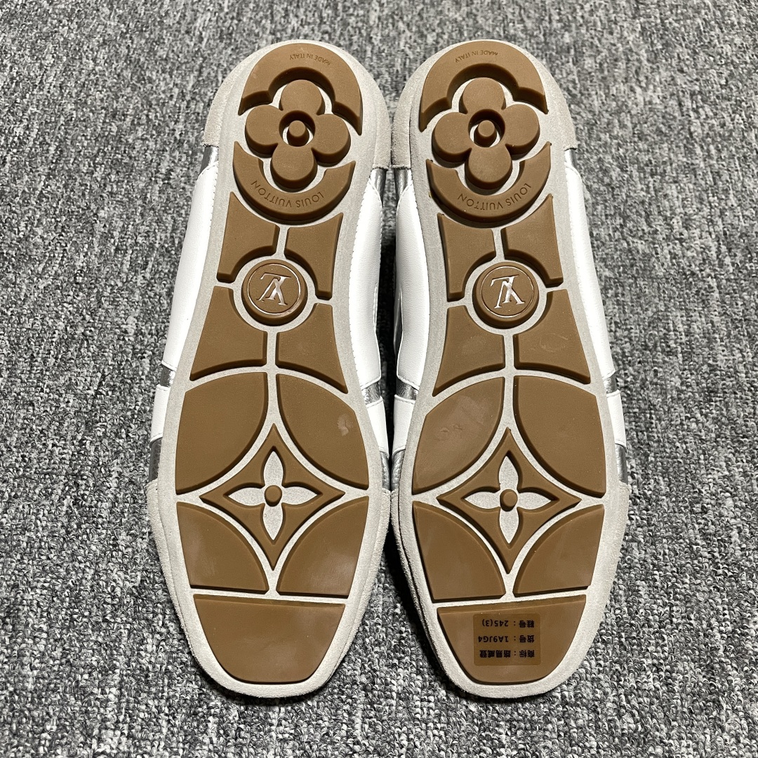   Louis Vuitton 春夏 Sneakerina LV 路易威登 系列运动鞋 德训鞋 平底鞋休