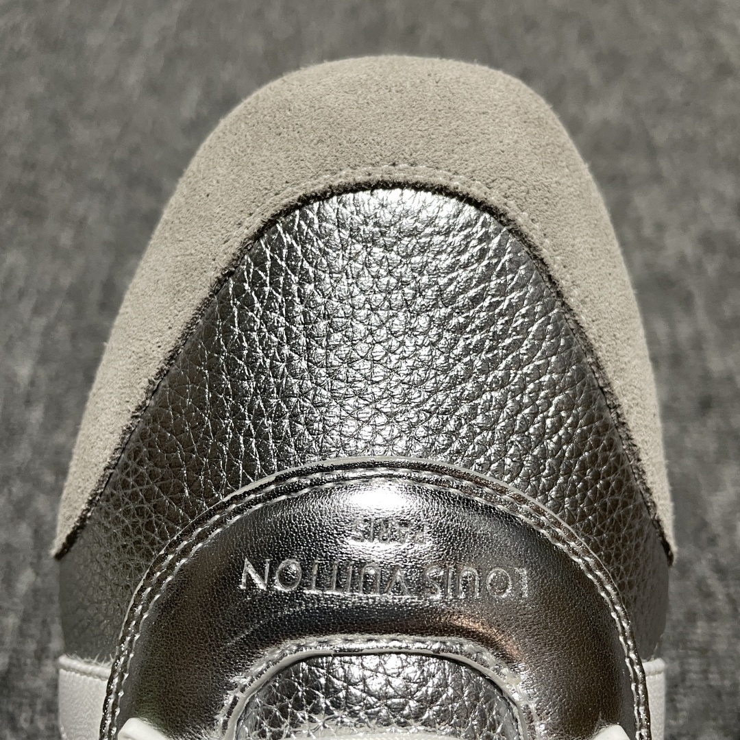   Louis Vuitton 春夏 Sneakerina LV 路易威登 系列运动鞋 德训鞋 平底鞋休