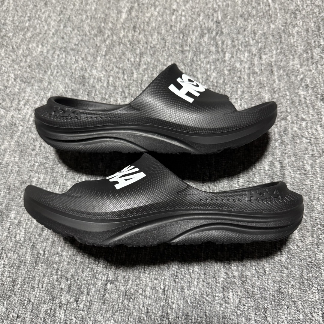   莞产原厂品质 HOKA ONE ONE ORA 舒适休闲 超轻超弹力厚底轻量休闲一字拖鞋 凉鞋 原版