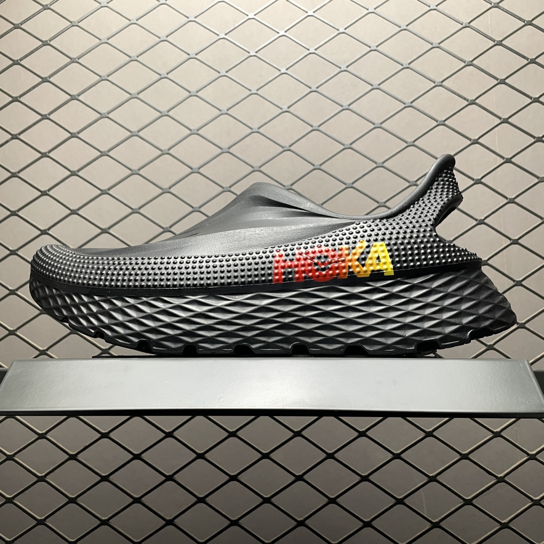   莞产原厂品质 HOKA ONE ONE 舒适休闲 超轻超弹力厚底轻量休闲凉鞋 包头拖鞋 洞洞鞋  原