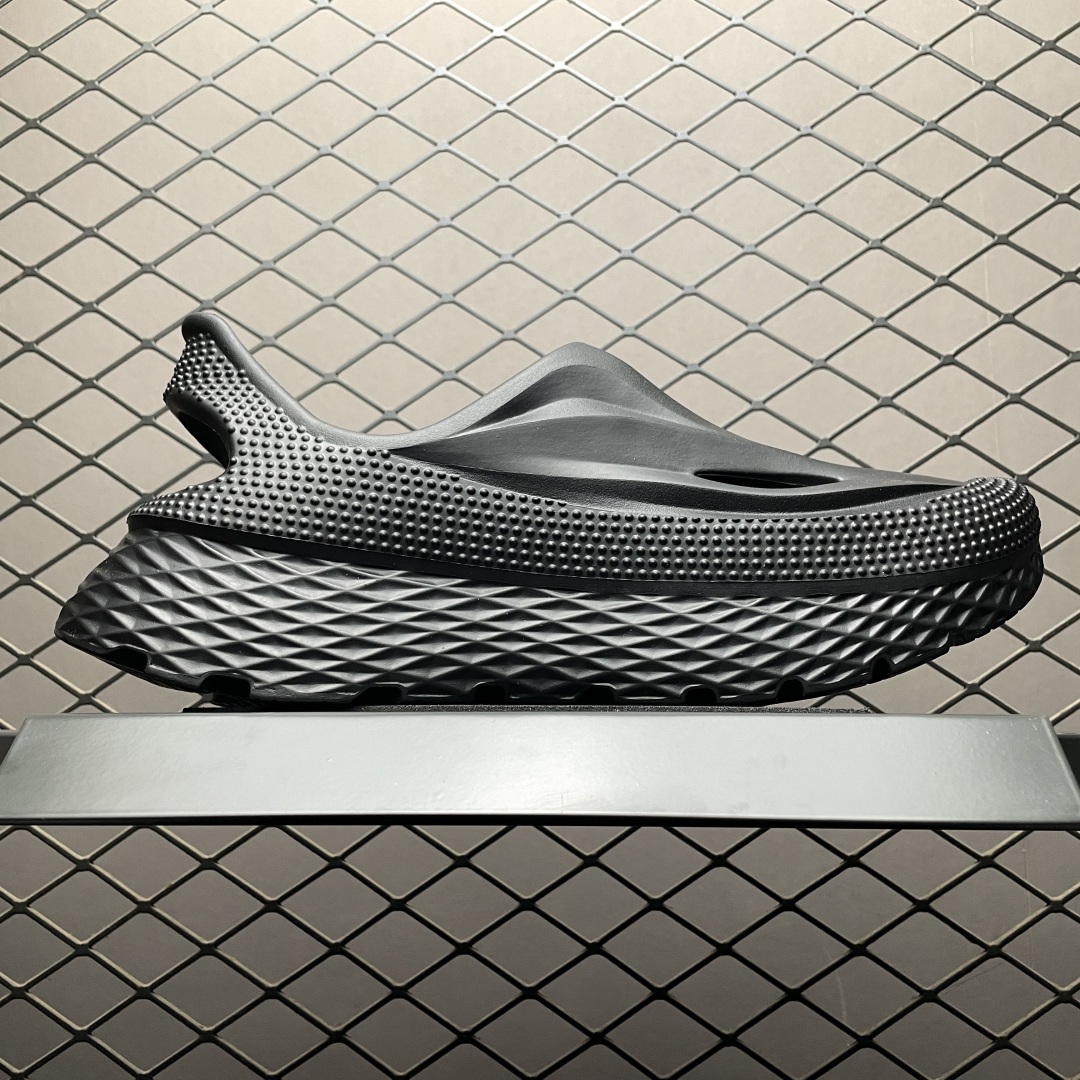   莞产原厂品质 HOKA ONE ONE 舒适休闲 超轻超弹力厚底轻量休闲凉鞋 包头拖鞋 洞洞鞋  原