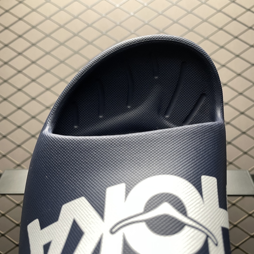   莞产原厂品质 HOKA ONE ONE ORA 舒适休闲 超轻超弹力厚底轻量休闲一字拖鞋 凉鞋 原版