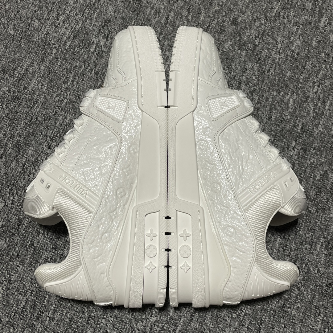  Louis Vuitton 路易威登 LV Trainer 低帮休闲板鞋 海淘代购同渠道品质 高端零售