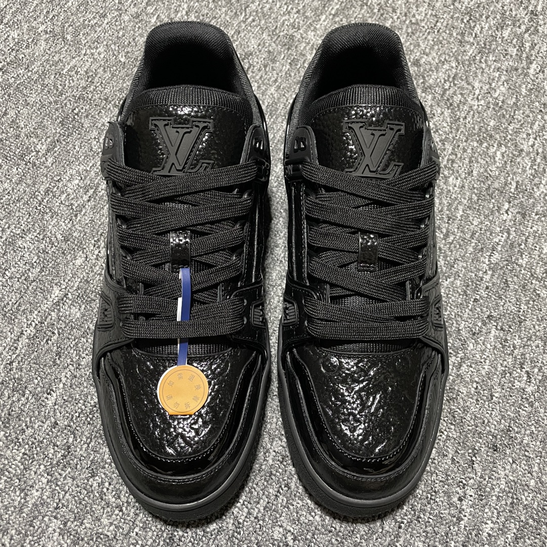  Louis Vuitton 路易威登 LV Trainer 低帮休闲板鞋 海淘代购同渠道品质 高端零售