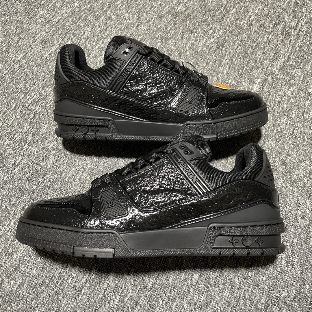  Louis Vuitton 路易威登 LV Trainer 低帮休闲板鞋 海淘代购同渠道品质 高端零售