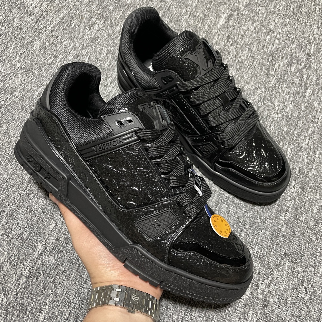  Louis Vuitton 路易威登 LV Trainer 低帮休闲板鞋 海淘代购同渠道品质 高端零售