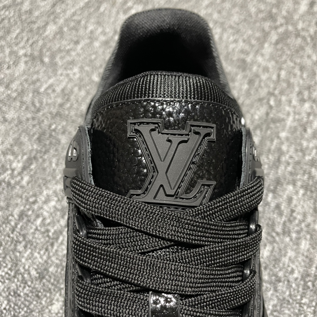  Louis Vuitton 路易威登 LV Trainer 低帮休闲板鞋 海淘代购同渠道品质 高端零售