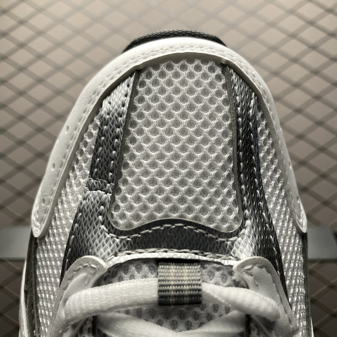 福利特价🔥 纯原 New Balance 新百伦 复古休闲跑步鞋 MR530AD 全新外贸专供版 头部一